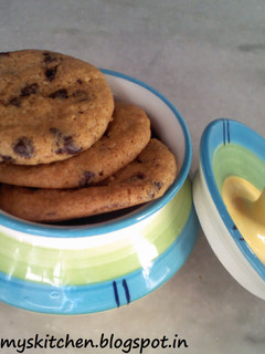 A picture of Chocolate Chip Cookies.