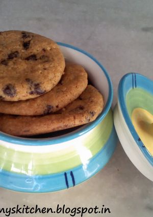 A picture of Chocolate Chip Cookies.