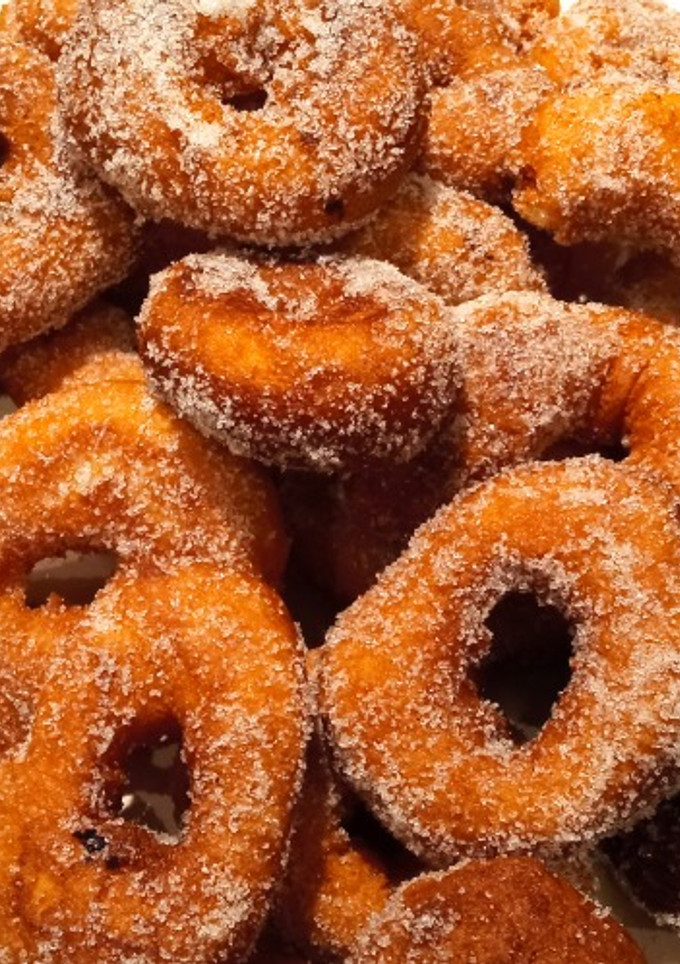 Una foto de Rosquillas fritas de anís sin gluten y sin lactosa