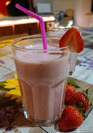 Foto di Frappé banana e fragole 🍓