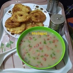 A picture of Potato Soup With Apple kuchle.