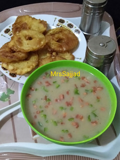 A picture of Potato Soup With Apple kuchle.