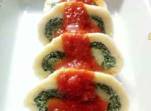 Foto di Rotolo di ricotta e spinaci con impasto di gnocchi di patate