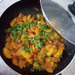 A picture of Aloo ka salan.