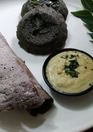 A picture of Black rice dosa idli.