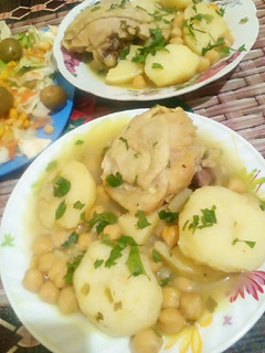 صورة لوصفة الدجاج بالحميصة والبطاطا 🐔🐔
