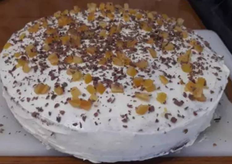 Bizcocho de naranja con frosting de queso