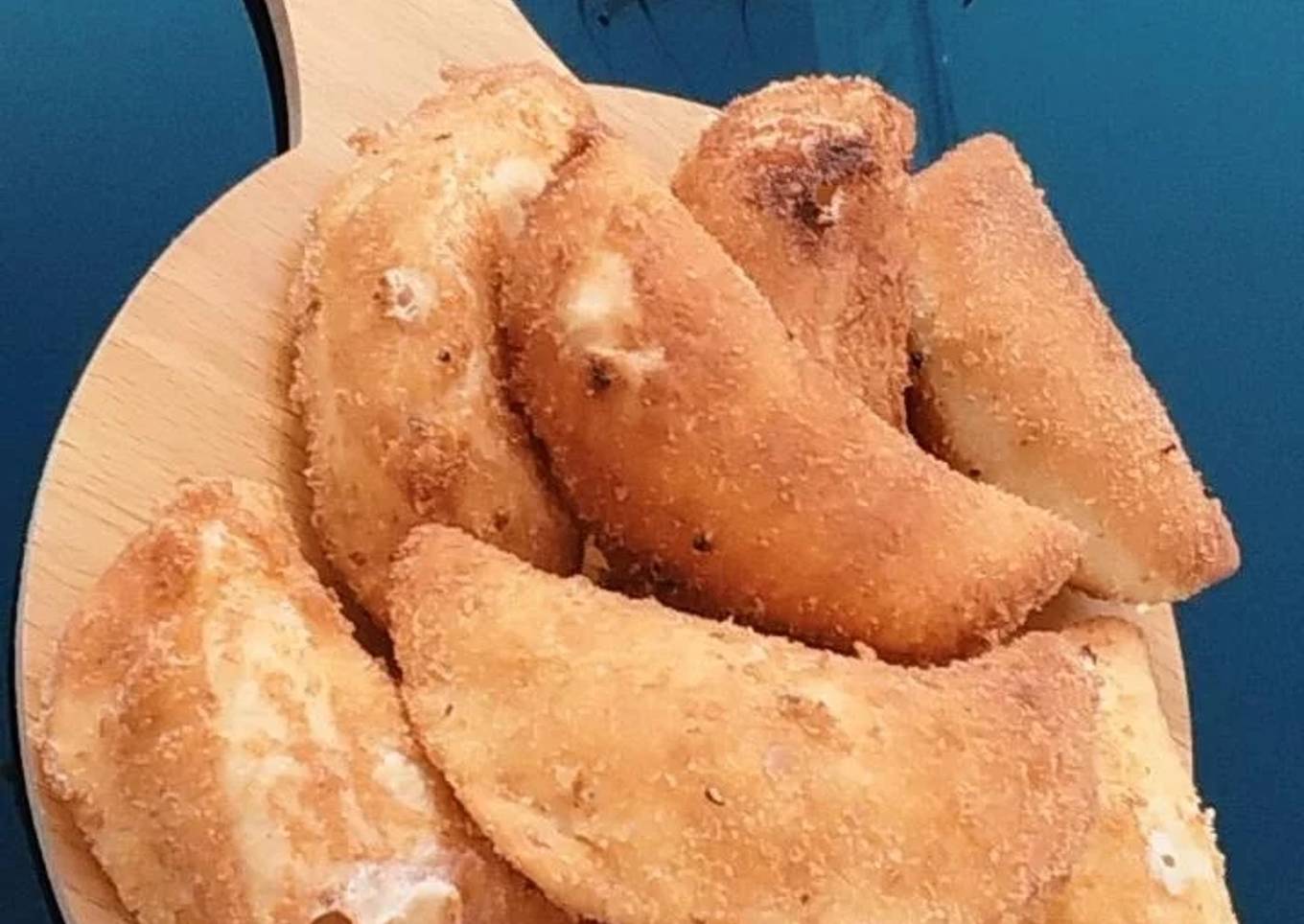 Chaussons aux fromages