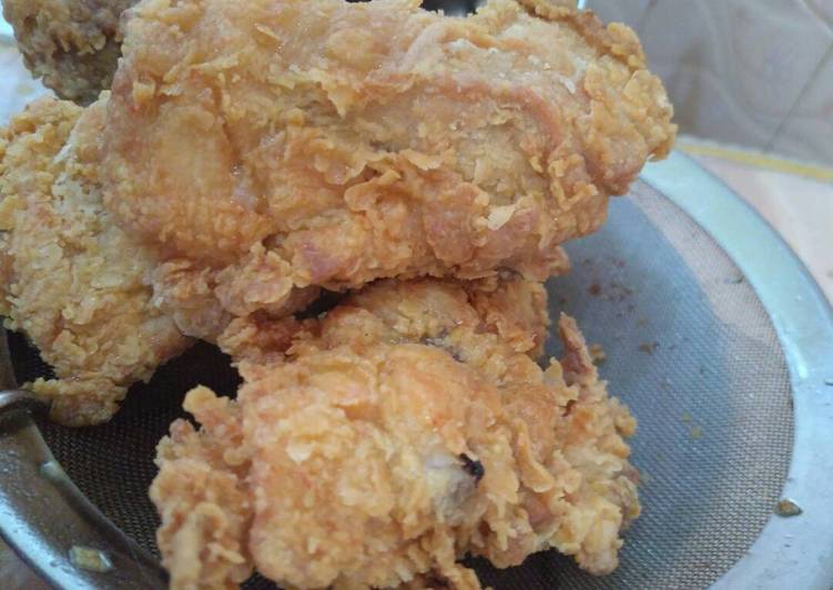 Bagaimana Membuat Ayam goreng crispy 😍 yang Lezat