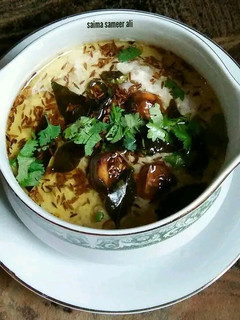 A picture of Baingan ka raita.