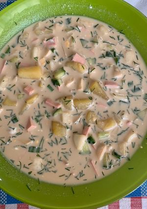 Une photo de Soupe glacée au kvass
