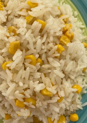 Una foto de Arroz blanco con choclito