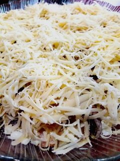 Фото Салат ✨👍курочка🍗 с сыром🧀 и грибами 🍄.