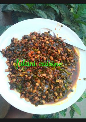 A picture of Bean porridge with moringa.