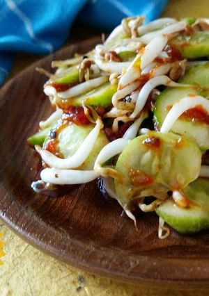 Foto resep Reuceuh Mentimun Toge
