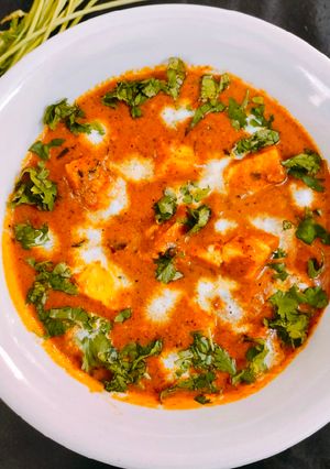 पनीर बटर मसाला (paneer butter masala recipe in Hindi) रेसिपी मुख्य फोटो