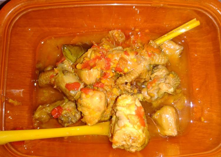 Rica-rica Balungan Ayam