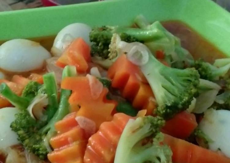 Resep Capcay brokoli wortel telur puyuh, Enak