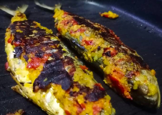 38. Ikan bakar santan pedas