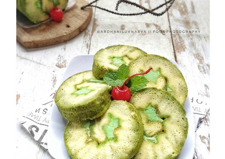 Typhoon Hurricane Matcha Roll Cake