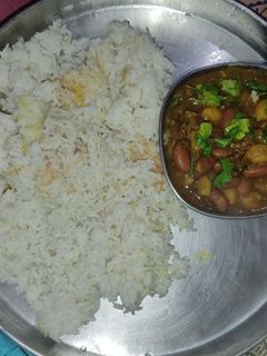 राजमा चावल (rajma chawal recipe in Hindi) रेसिपी मुख्य फोटो
