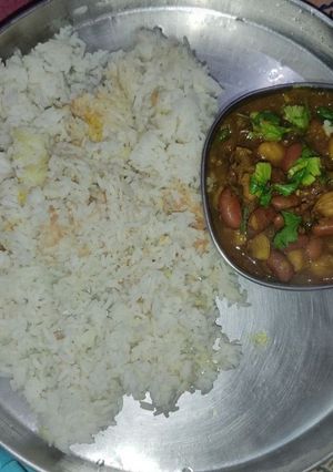 राजमा चावल (rajma chawal recipe in Hindi) रेसिपी मुख्य फोटो