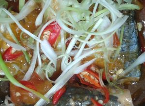 Hình của món Cá nục kho cà chua.