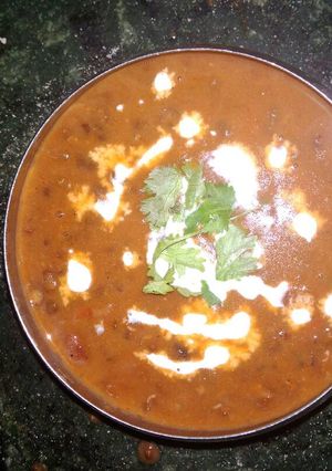 A picture of Dal makhani.
