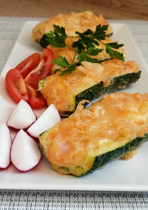 Una foto de Calabacín relleno/receta típica de Canarias