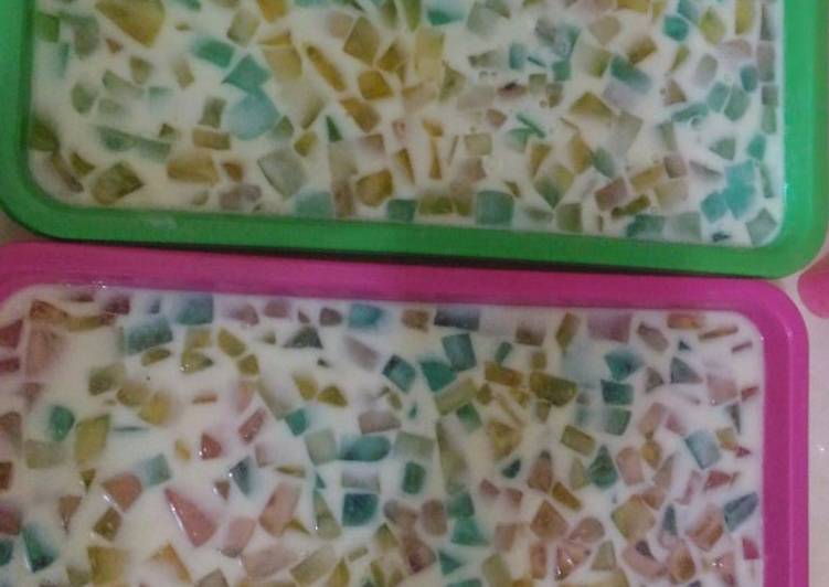 Puding mozaik susu nutrijell