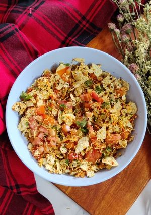 A picture of Smoked Papad Churi.