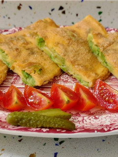 Una foto de Tortilla de aguacate