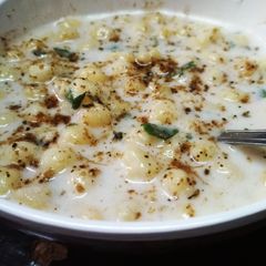 A picture of Bundi raita.