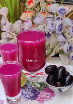 A picture of Jamun juice (Black plum, Java plum).