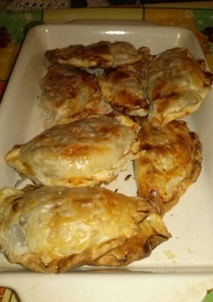 Una foto de Empanadas de "lo que hay en la heladera"