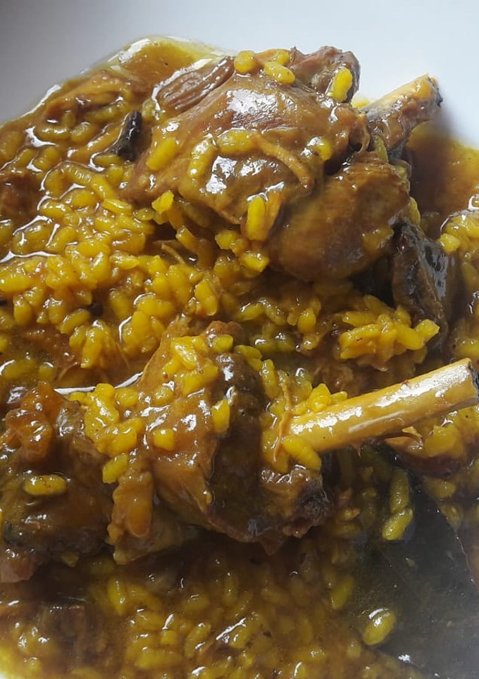 Una foto de Pollo de campo con arroz