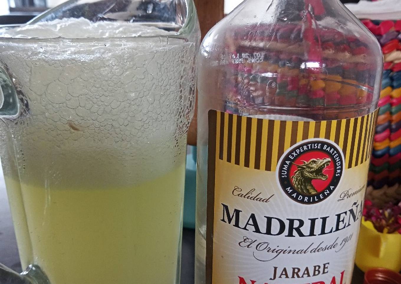 Agua mineral con pepino y limón 🍸🍋