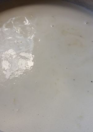 Una foto de Salsa bechamel. Muy fácil