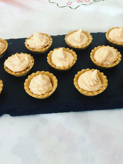 Una foto de Tartaletas de crema de salmón ahumado