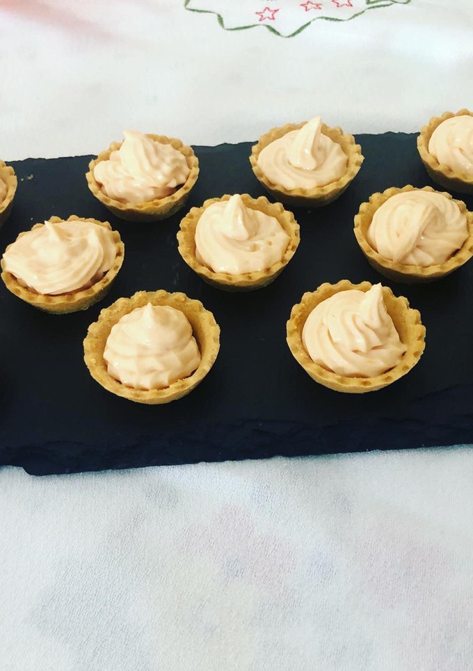 Una foto de Tartaletas de crema de salmón ahumado