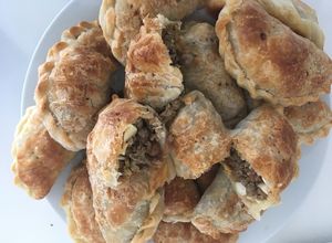 Una foto de Empanadas de carne argentinas