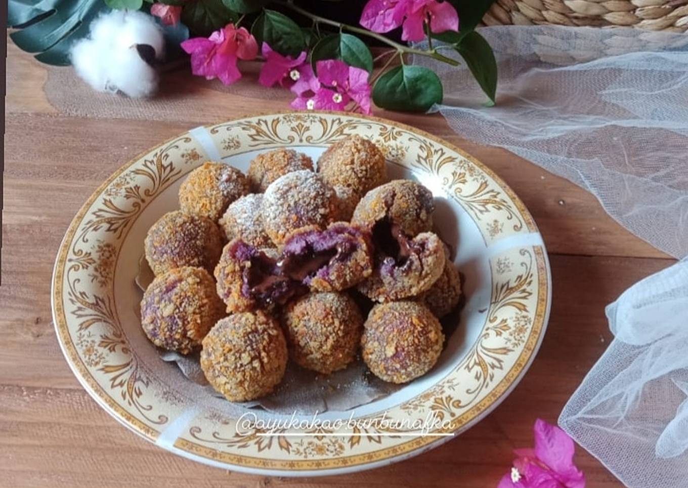 Bola Ubi Ungu isi Coklat Lumer