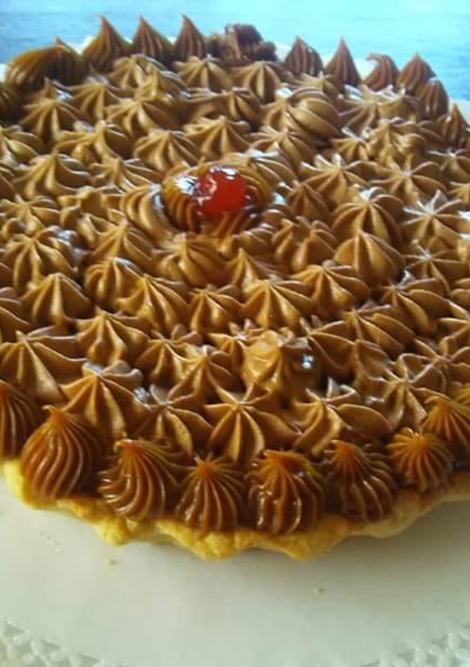 Una foto de Tarta de dulce de leche con mousse de dulce de leche