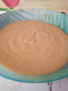 Una foto de Crema de avellanas y manzana