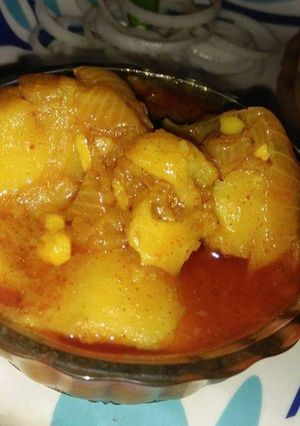 আলুর দম (aloor dum recipe in Bengali) রেসিপির প্রধান ছবি
