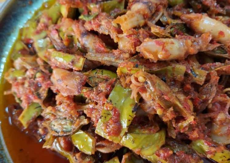 Langkah Mudah untuk Menyiapkan Balado petai cumi asin Anti Gagal