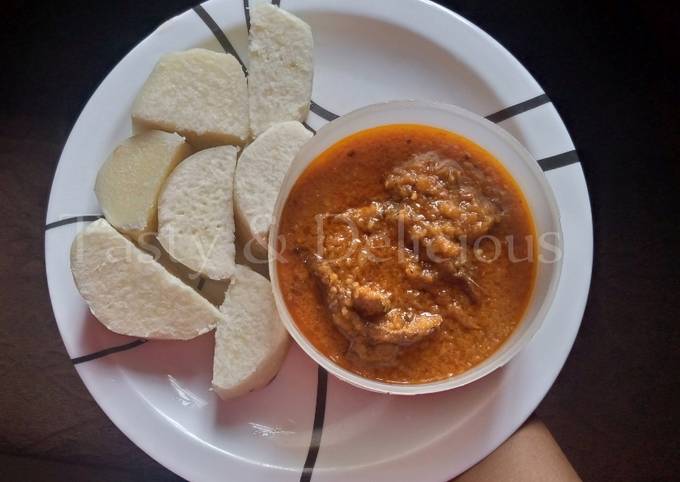 Boiled Yam and Garden Egg Stew