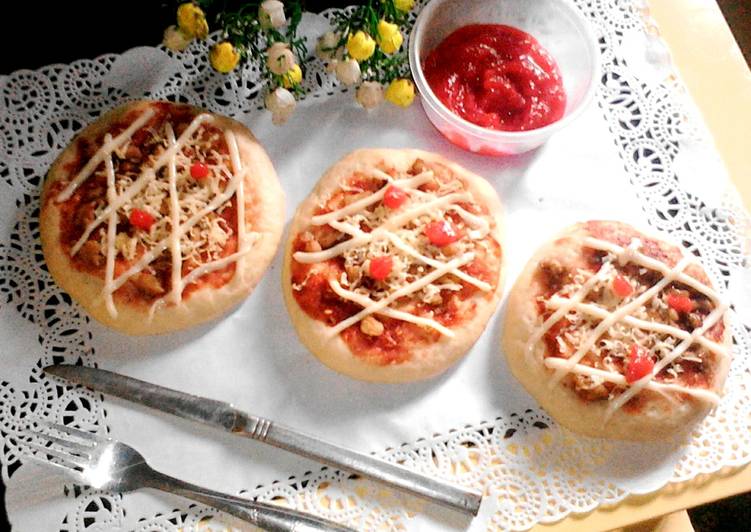 Bagaimana Membuat Pizza Mini Anti Gagal