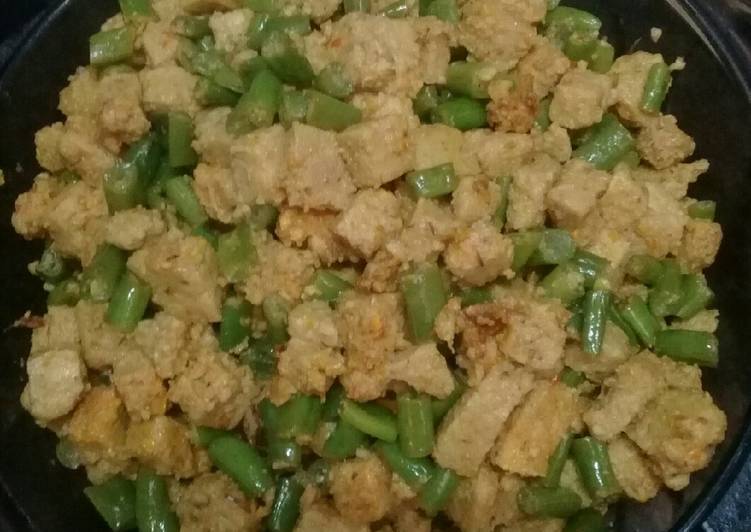 Tumis buncis & oncom