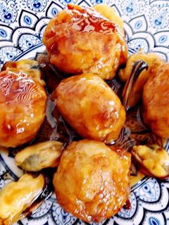 Una foto de Albóndigas de langostinos en salsa de soja